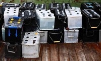 Rozkwitnie garażowy recykling akumulatorów